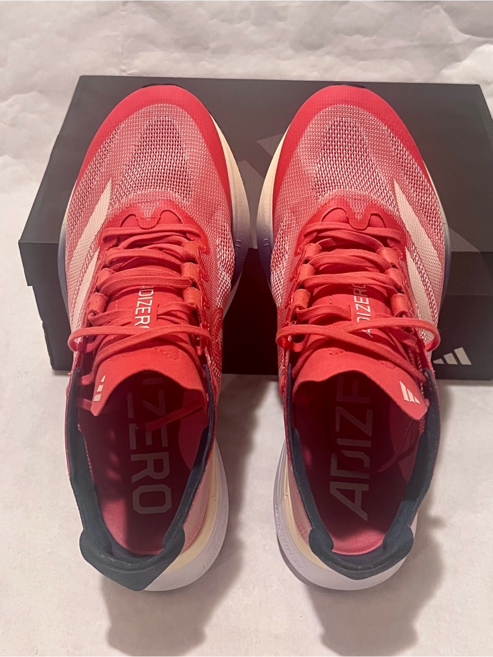 Adidas Adizero Boston 12 Preloved Scarlet/Wonder White/Preloved Ink Size 9 - Picture 4 of 11